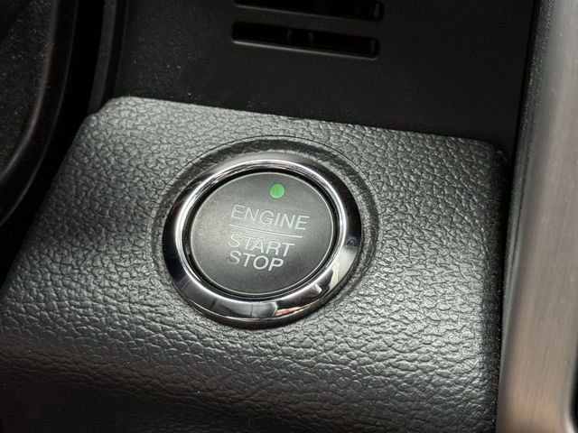 Certified 2022 Ford F350 Platinum AWD/4WD image 20