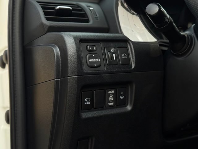 Used 2023 Toyota 4Runner TRD Off-Road Premium w/ Off Road Premium Plus Package AWD/4WD image 13
