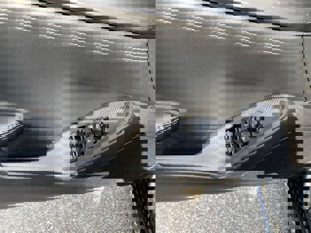 Used 2023 MAZDA MX-5 Miata Grand Touring RWD image 11