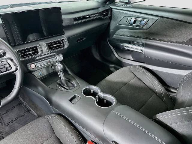 Certified 2025 Ford Mustang Coupe RWD image 11
