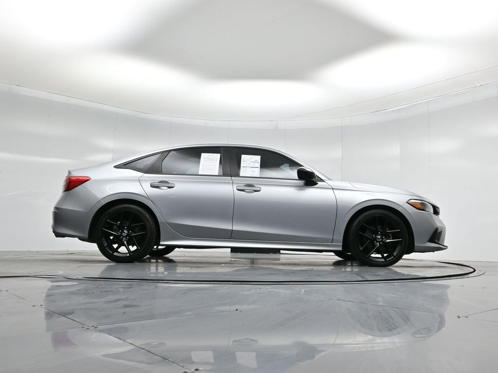 Used 2022 Honda Civic Sport image 9