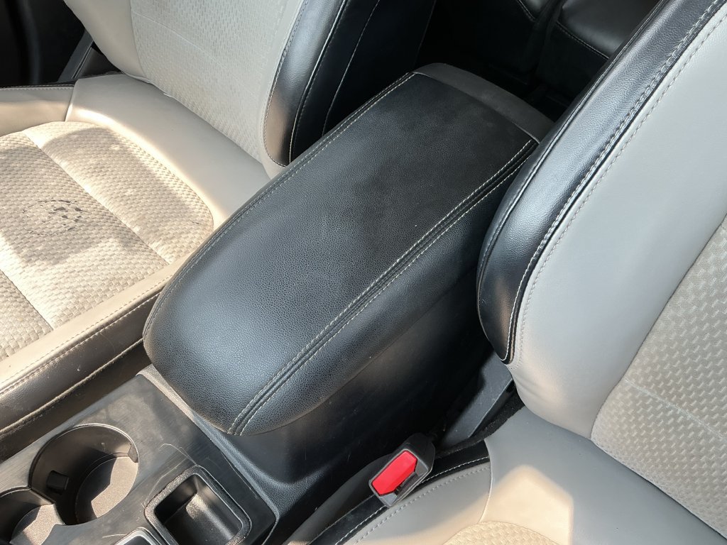Certified 2023 Ford Escape SE FWD image 29