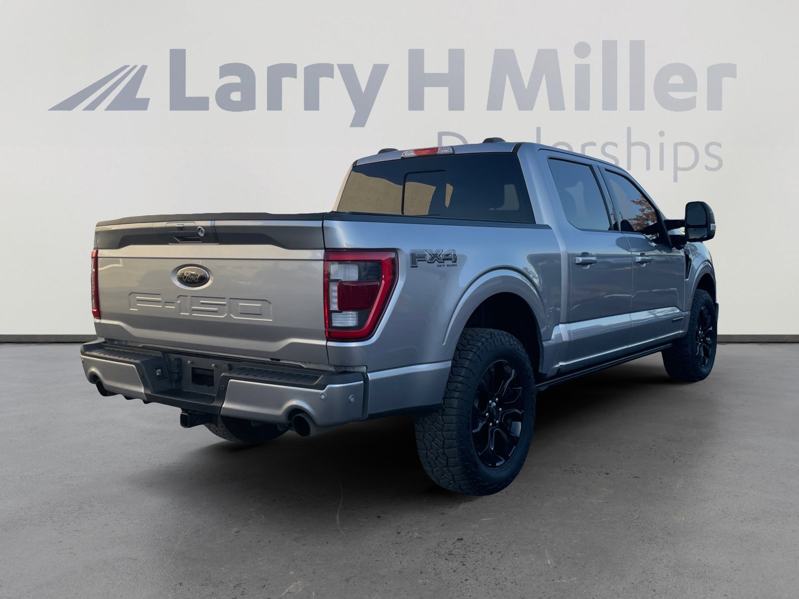 Certified 2023 Ford F150 Lariat w/ Equipment Group 502A High AWD/4WD image 5