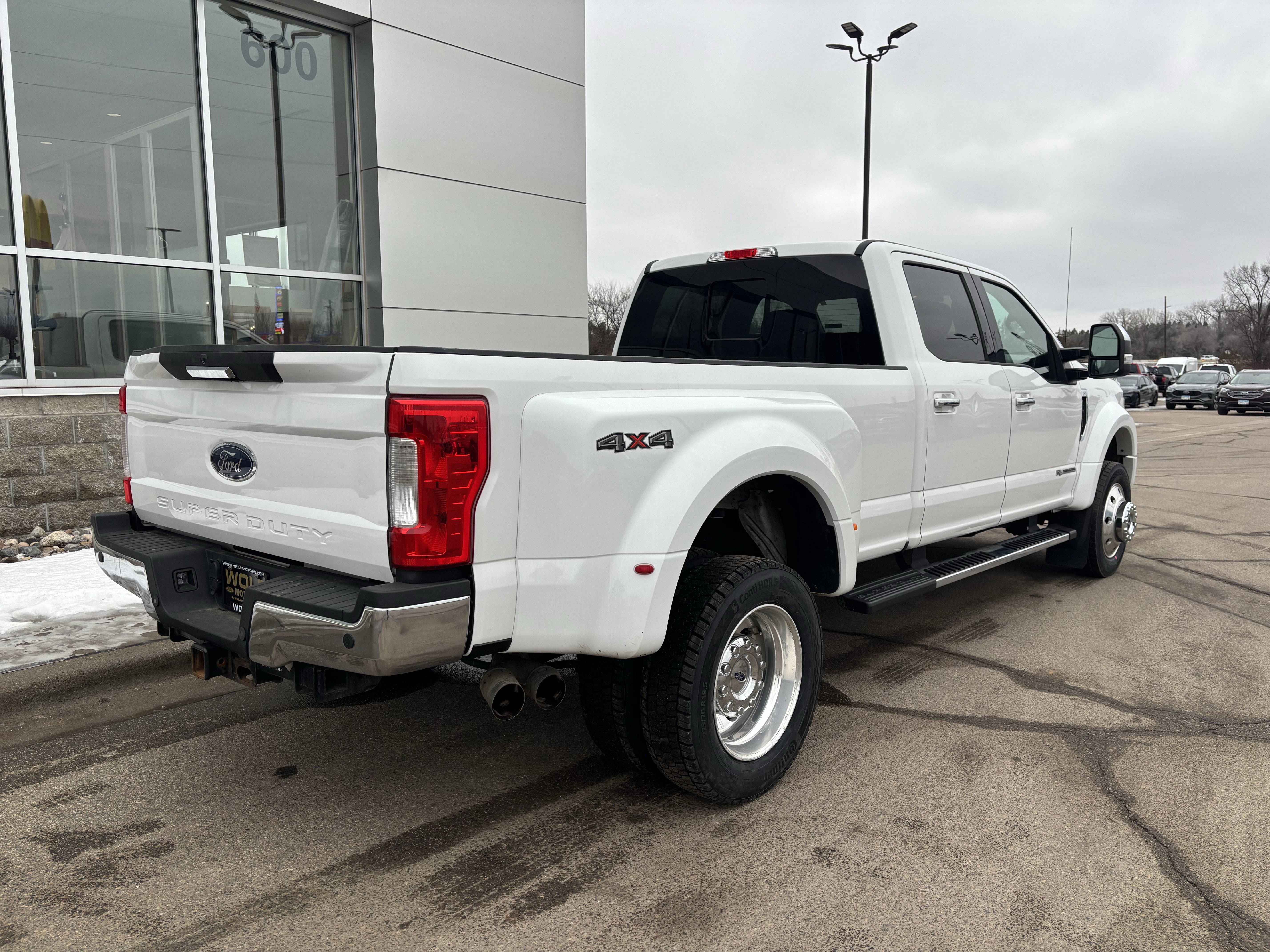 Certified 2019 Ford F450 XLT w/ XLT Premium Package image 5