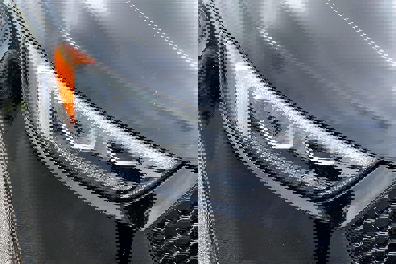 Certified 2022 Ford Edge ST w/ Equipment Group 401A image 27