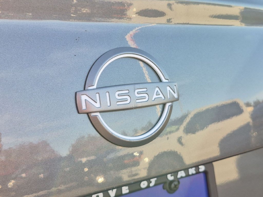 Used 2024 Nissan Versa SV w/ Trunk Package FWD image 25