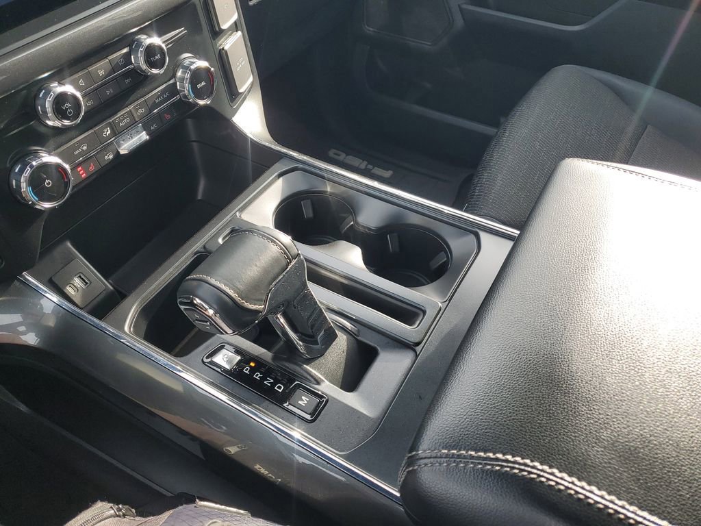 Certified 2022 Ford F150 XLT w/ Equipment Group 302A High image 30