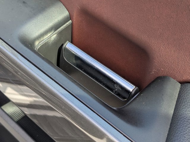 Certified 2023 Ford F150 Lariat w/ Equipment Group 502A High image 38