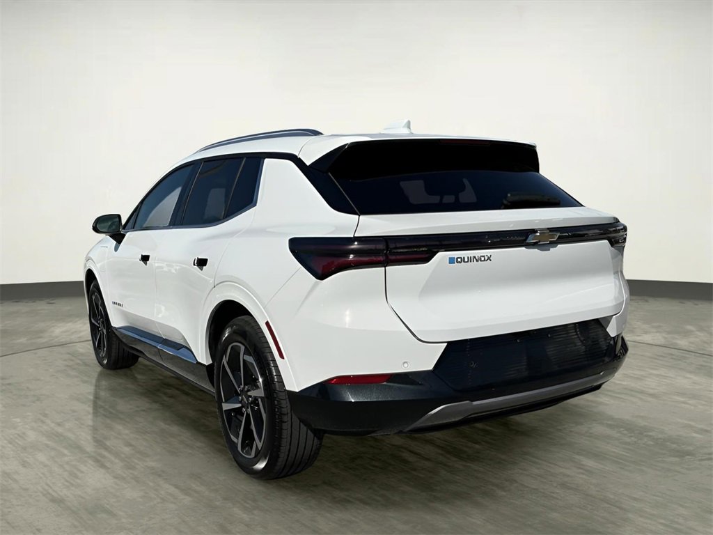 Used 2025 Chevrolet Equinox EV LT image 6