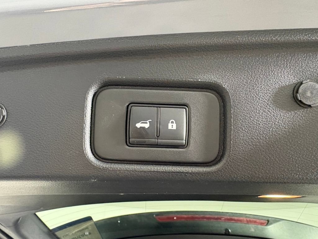 Used 2025 Nissan Pathfinder Rock Creek image 34