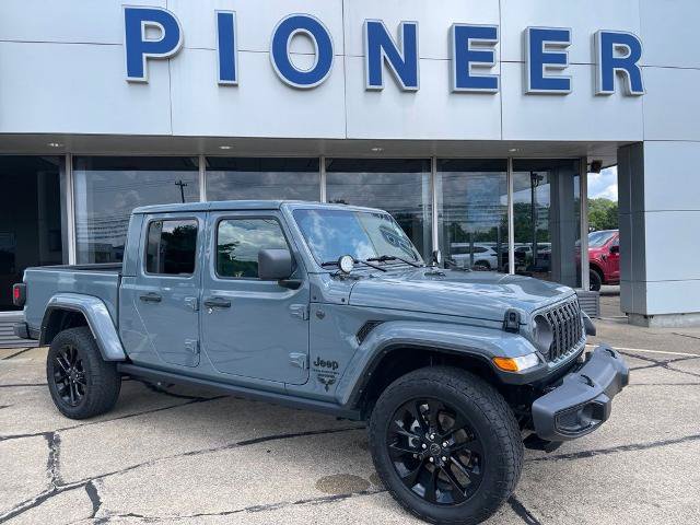 Used 2024 Jeep Gladiator Sport