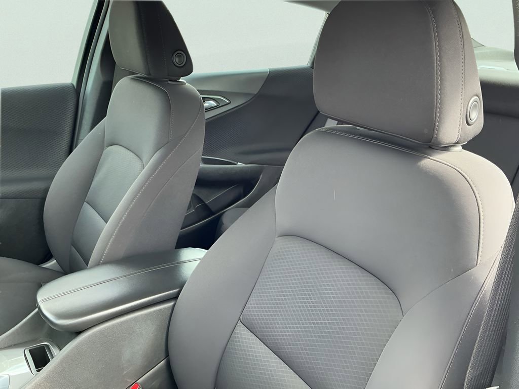 Used 2024 Chevrolet Malibu LT image 23
