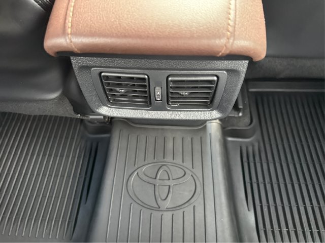 Used 2023 Toyota Venza XLE w/ Activity Package (TMS) AWD/4WD image 26