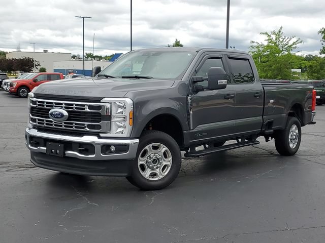 Certified 2025 Ford F350 XLT AWD/4WD image 32