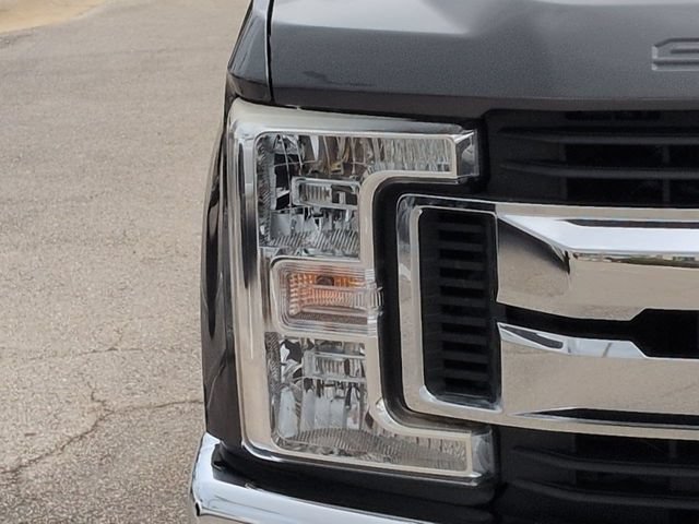 Certified 2019 Ford F250 XL w/ STX Appearance Package AWD/4WD image 10