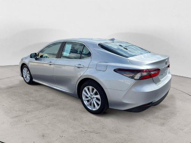Used 2022 Toyota Camry LE AWD/4WD image 9