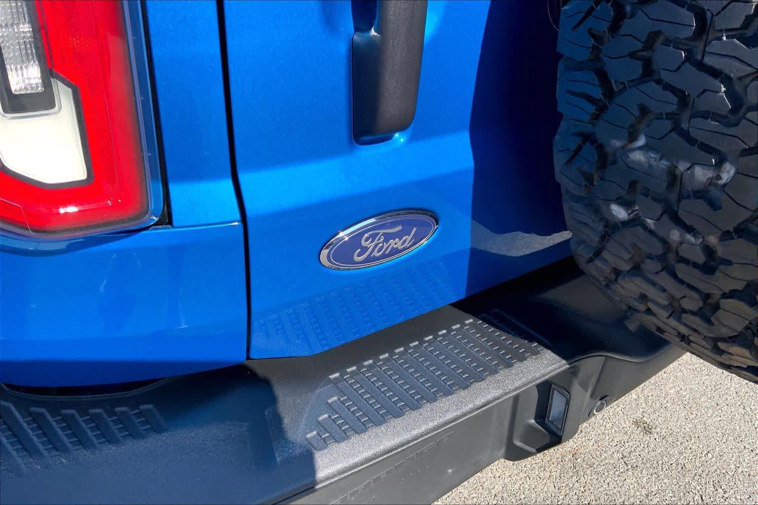 Certified 2025 Ford Bronco Badlands AWD/4WD image 10