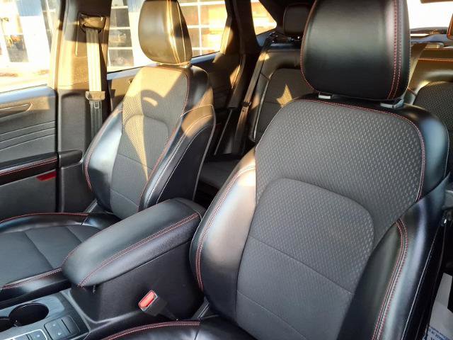 Certified 2023 Ford Escape ST-Line AWD/4WD image 10