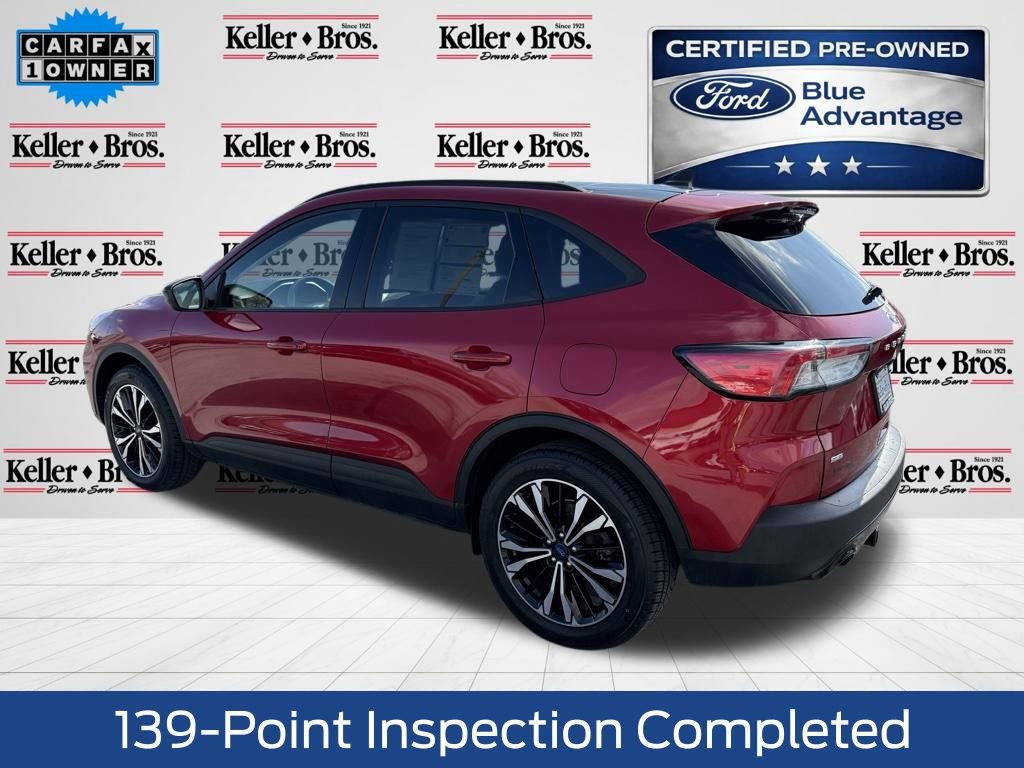 Certified 2022 Ford Escape SE w/ SE Sport Appearance Package image 3
