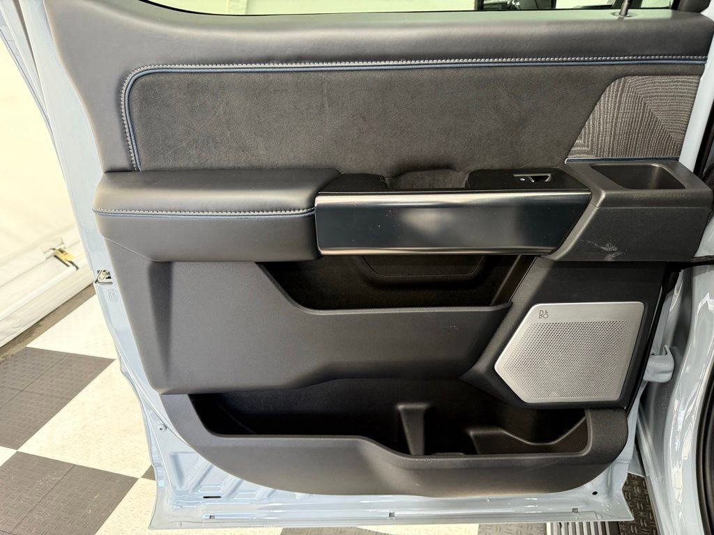 Certified 2025 Ford F450 Platinum image 17