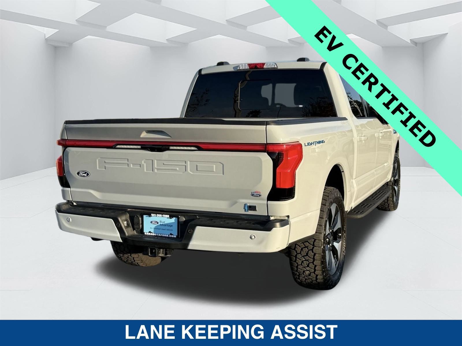 Certified 2024 Ford F150 Lightning Platinum image 4