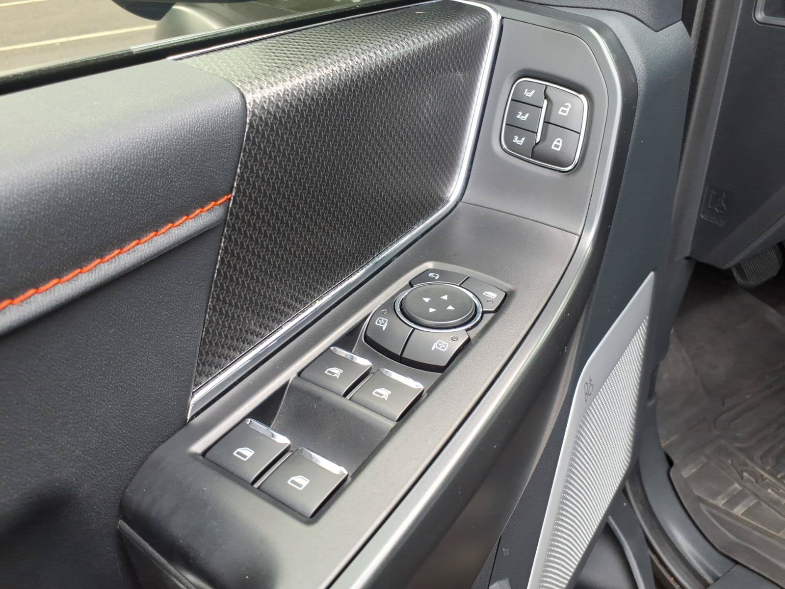 Certified 2025 Ford F150 Raptor AWD/4WD image 14