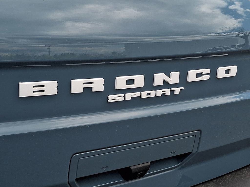 Certified 2023 Ford Bronco Sport Outer Banks w/ Tech Package AWD/4WD image 32