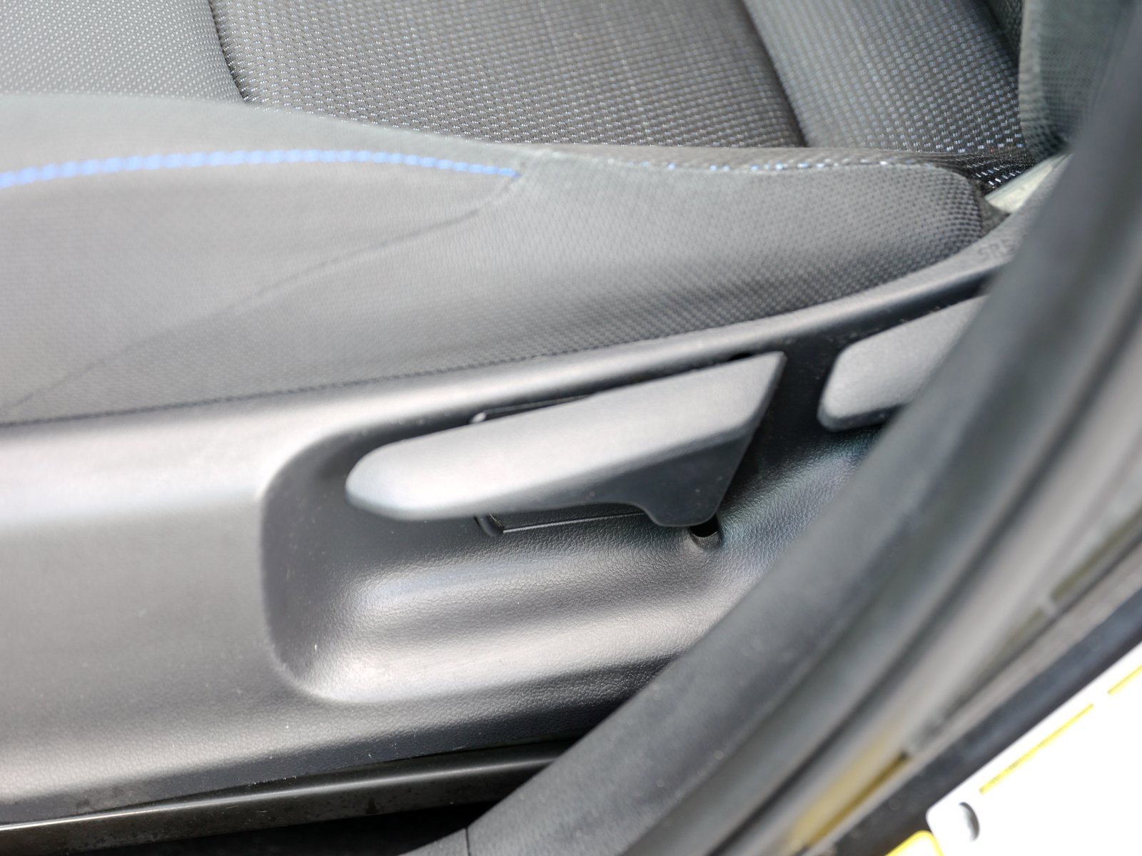 Used 2020 Toyota Corolla SE image 17