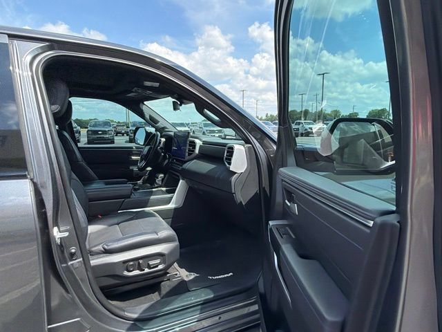 Used 2023 Toyota Tundra Platinum AWD/4WD image 21