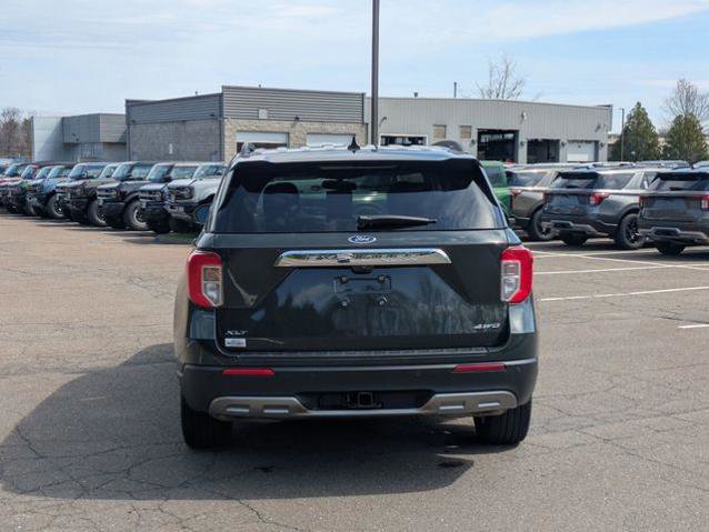 Certified 2023 Ford Explorer XLT w/ Equipment Group 202A image 4
