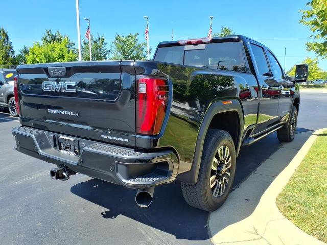 Used 2025 GMC Sierra 2500 Denali Ultimate AWD/4WD image 4