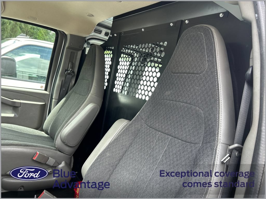 Used 2025 Chevrolet Express 2500 w/ Driver Convenience Package RWD image 11