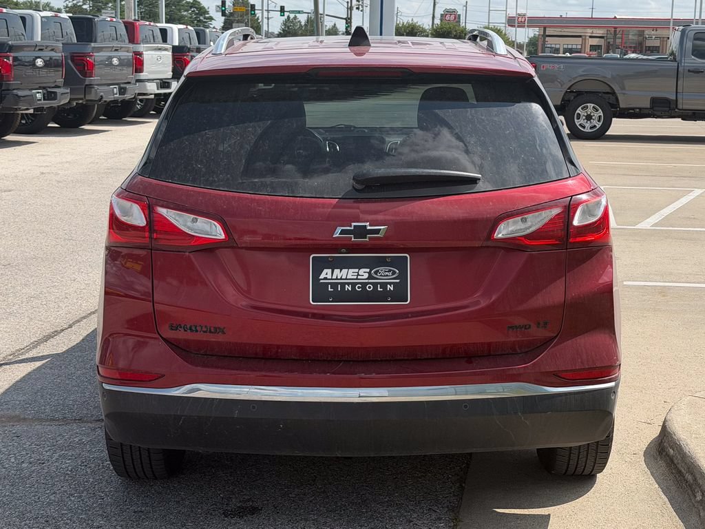 Used 2019 Chevrolet Equinox LT w/ Sun & Navigation Package AWD/4WD image 5