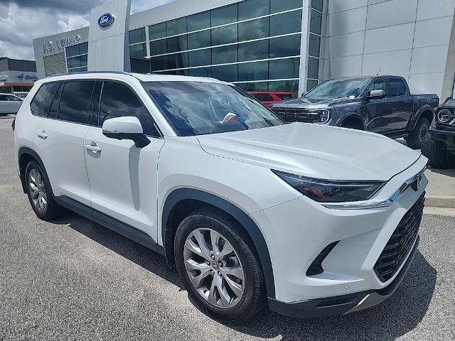 Used 2024 Toyota Grand Highlander FWD image 1