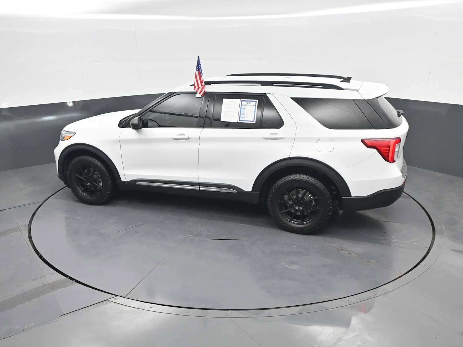 Certified 2021 Ford Explorer XLT w/ Class III Trailer Tow Package AWD/4WD image 32