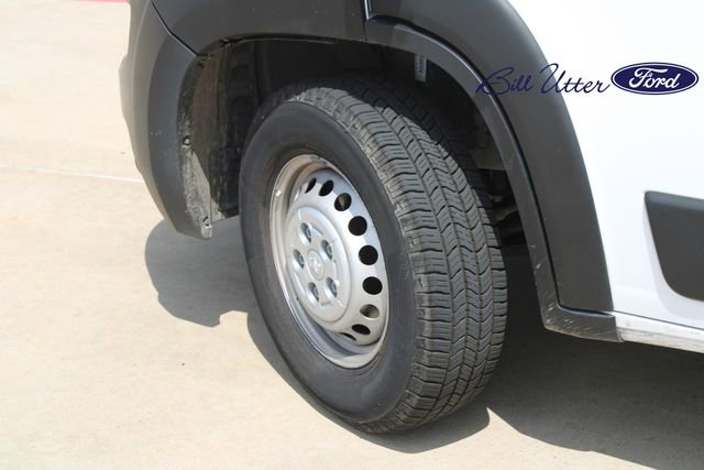 Used 2024 RAM ProMaster 2500 w/ Convenience Group FWD image 9