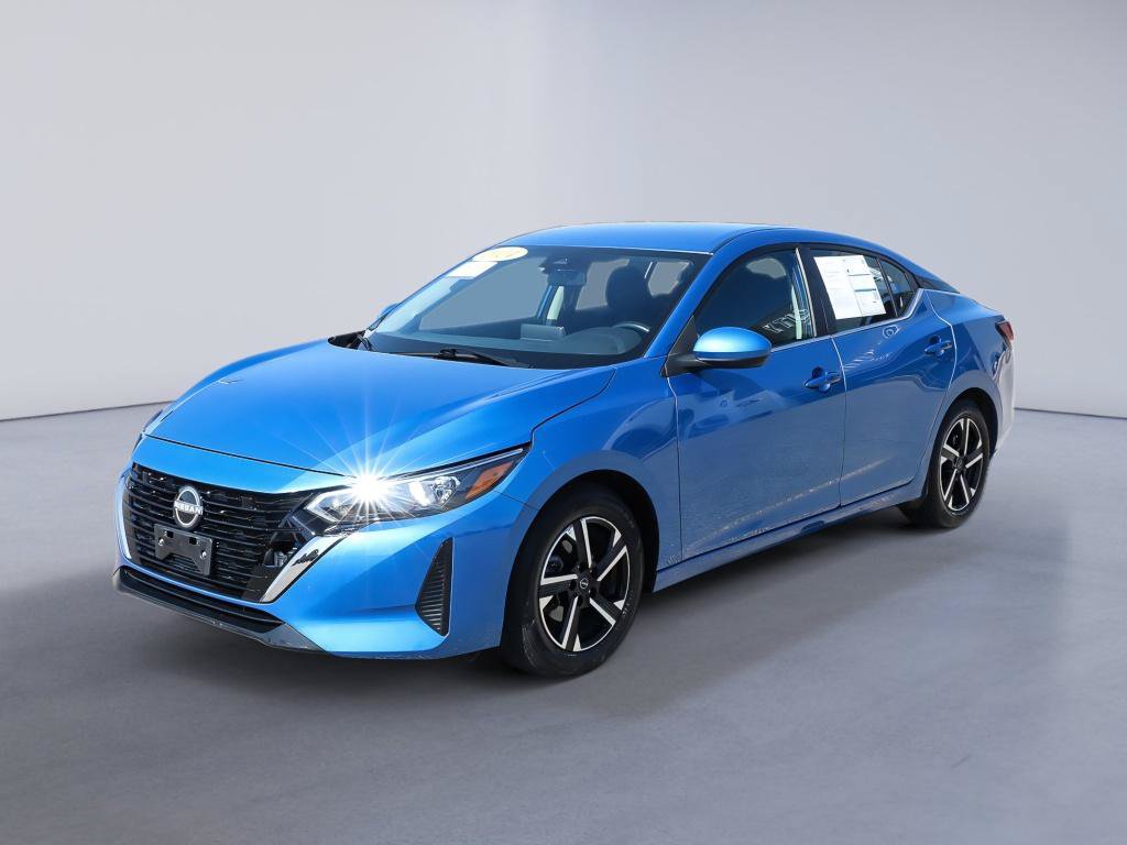 Used 2024 Nissan Sentra SV FWD image 2