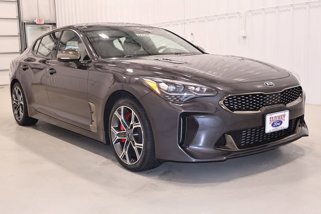 Used 2018 Kia Stinger GT1 AWD/4WD image 4