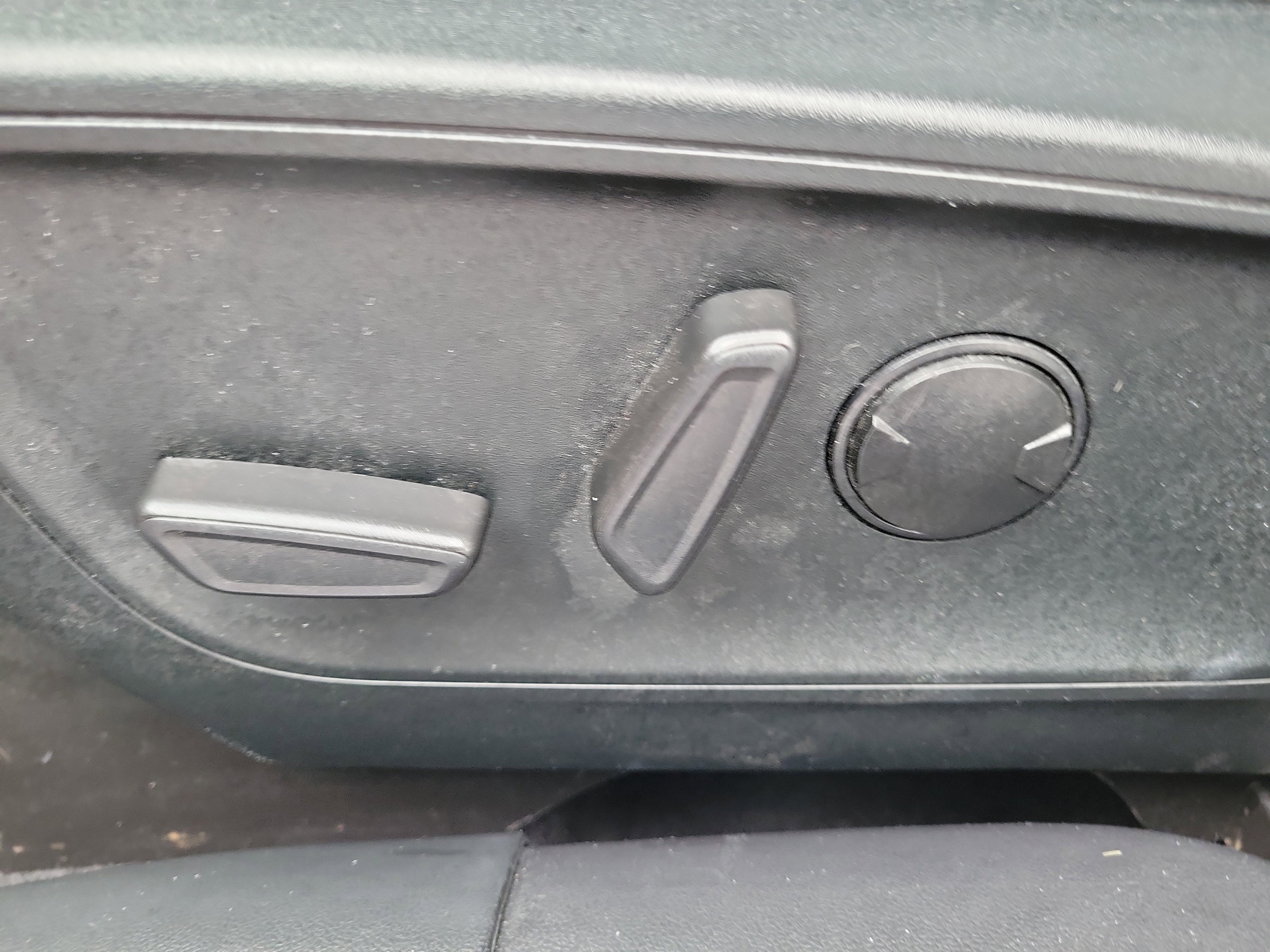 Certified 2022 Ford Escape Titanium w/ Titanium Elite Package image 22