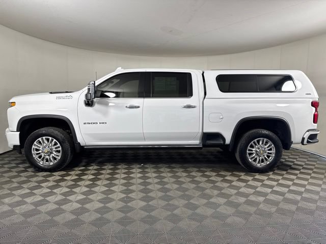 Used 2023 Chevrolet Silverado 2500 High Country w/ Technology Package AWD/4WD image 7