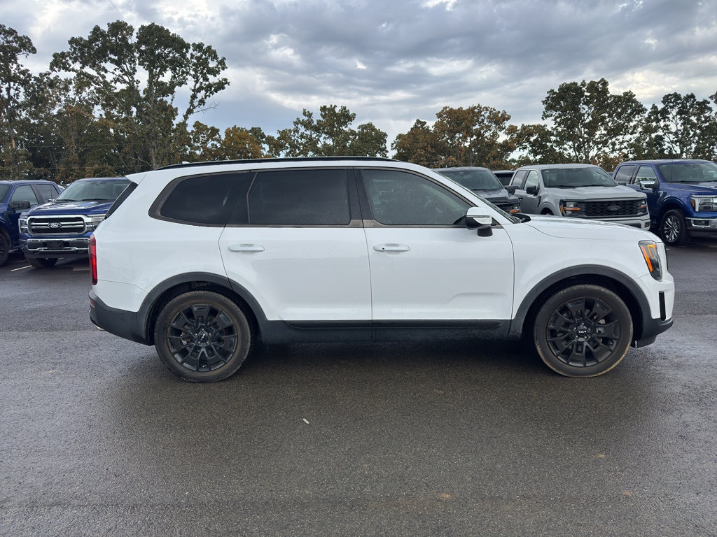 Used 2022 Kia Telluride EX w/ EX Premium Package AWD/4WD image 4