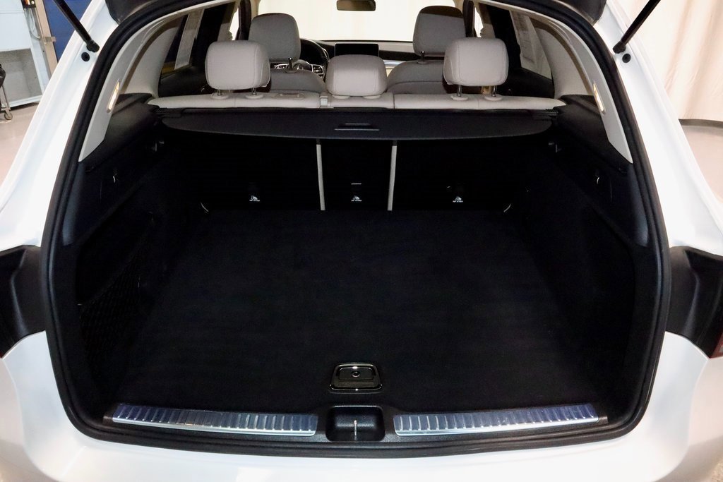Used 2022 Mercedes-Benz GLC 300 4MATIC image 15