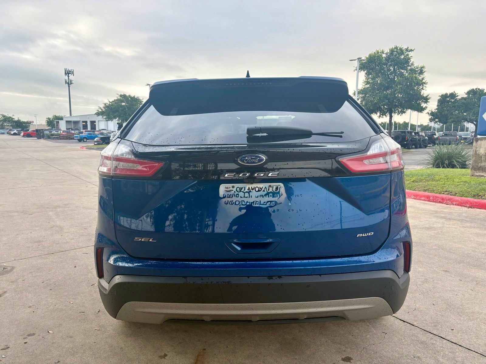 Certified 2024 Ford Edge SEL AWD/4WD image 4