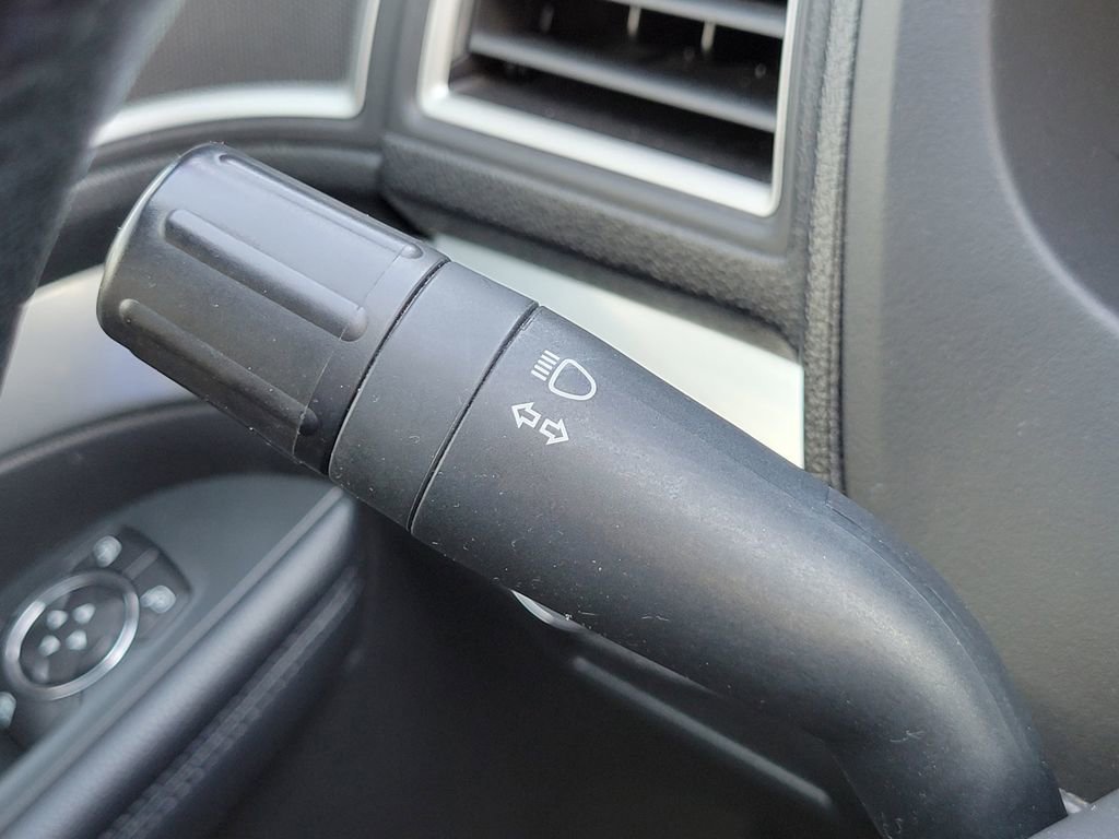 Certified 2017 Ford Explorer XLT w/ Equipment Group 202A image 31