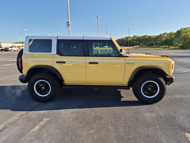 Certified 2023 Ford Bronco Heritage Edition AWD/4WD image 3