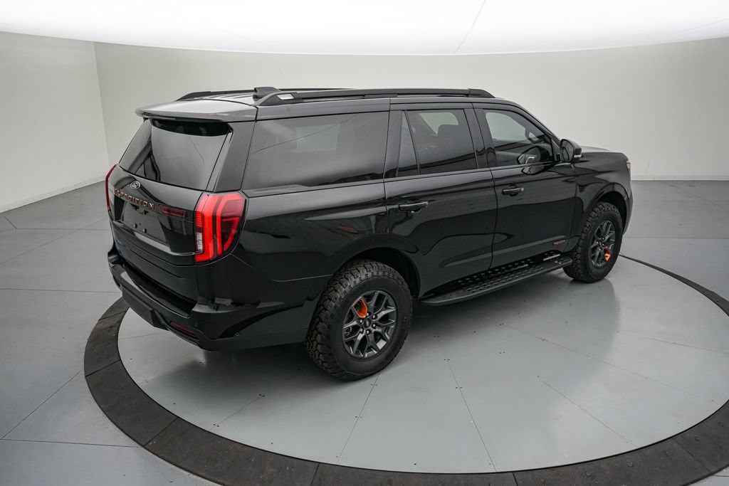 Certified 2025 Ford Expedition Tremor AWD/4WD image 4