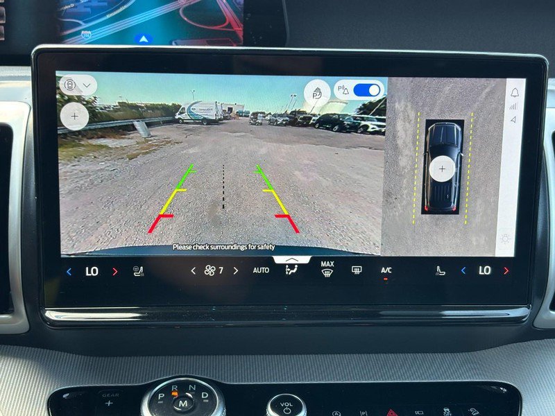 Certified 2025 Ford Expedition Active AWD/4WD image 25