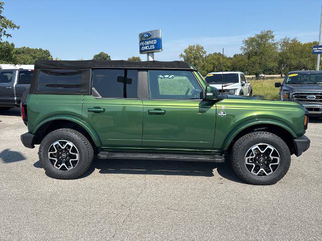 Certified 2022 Ford Bronco Outer Banks AWD/4WD image 4