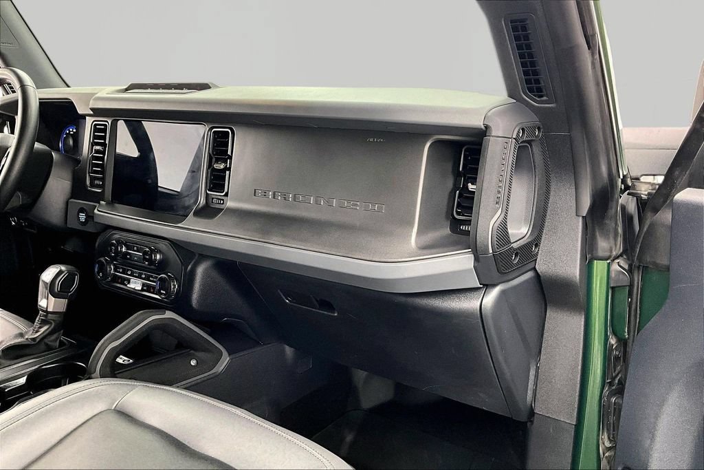 Certified 2024 Ford Bronco Big Bend w/ Sasquatch Package AWD/4WD image 17
