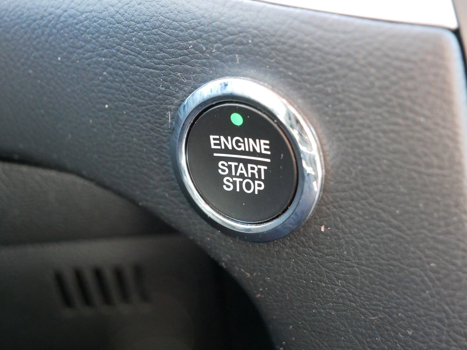 Certified 2022 Ford Edge SE AWD/4WD image 30